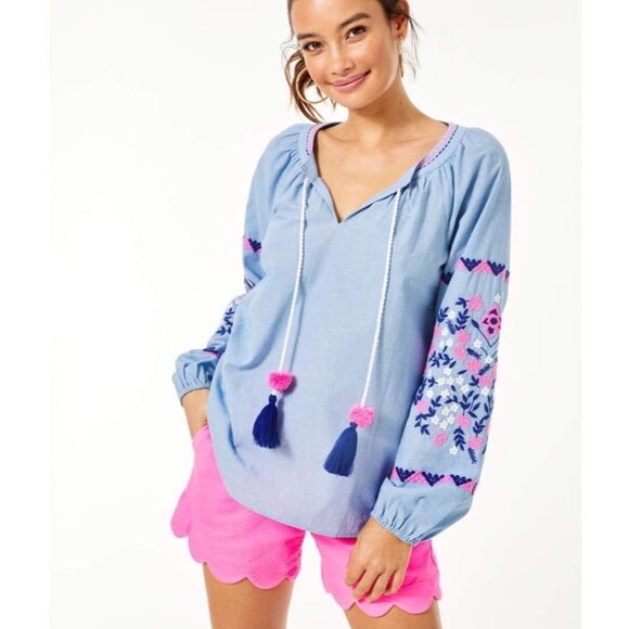 NWT LILLY PULITZER Keela Embroidered V-Neck Long Sleeve Blue Chambray Top xL - Picture 1 of 9